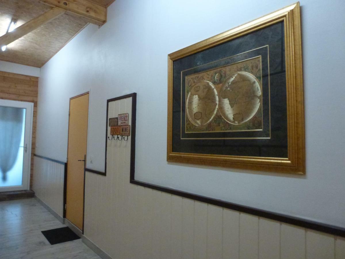 Redspring Chambres D'Hotes Coligny Buitenkant foto